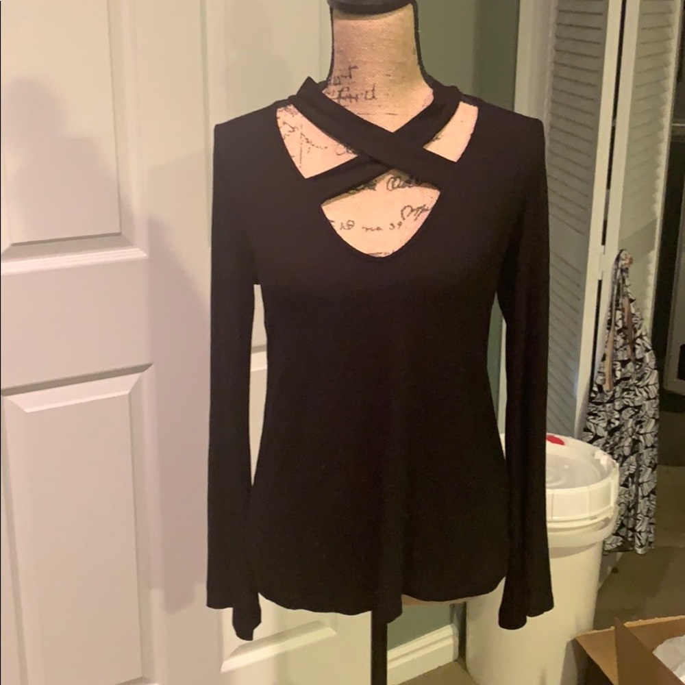 NWT cross neck ribbed top M